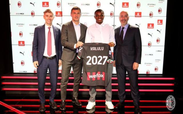 aoke-【人物】全新米兰的后防杰作，卡卢卢续约至2027